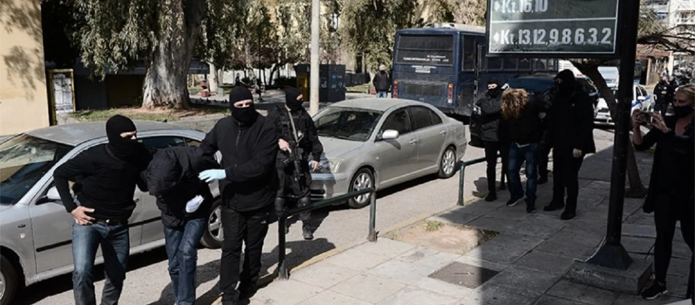 Ο 30χρονος «ινδιάνος» καταθέτει: «Ήμουν στην Ελευσίνα την ώρα τη επίθεσης στη Ν.Σμύρνη - Θέλουν εξιλαστήριο θύμα»